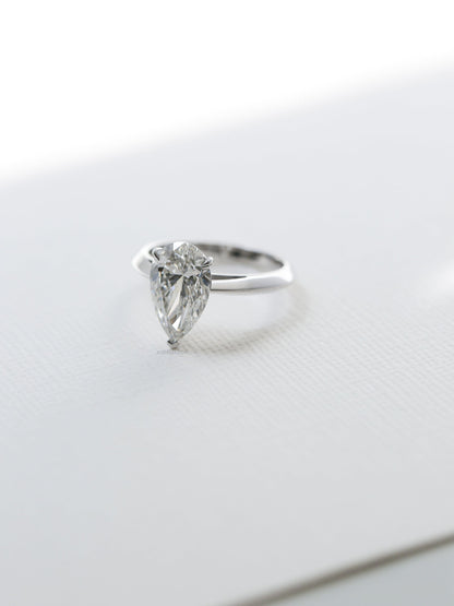 Kobelli Grown - Paris Lab Diamond Ring