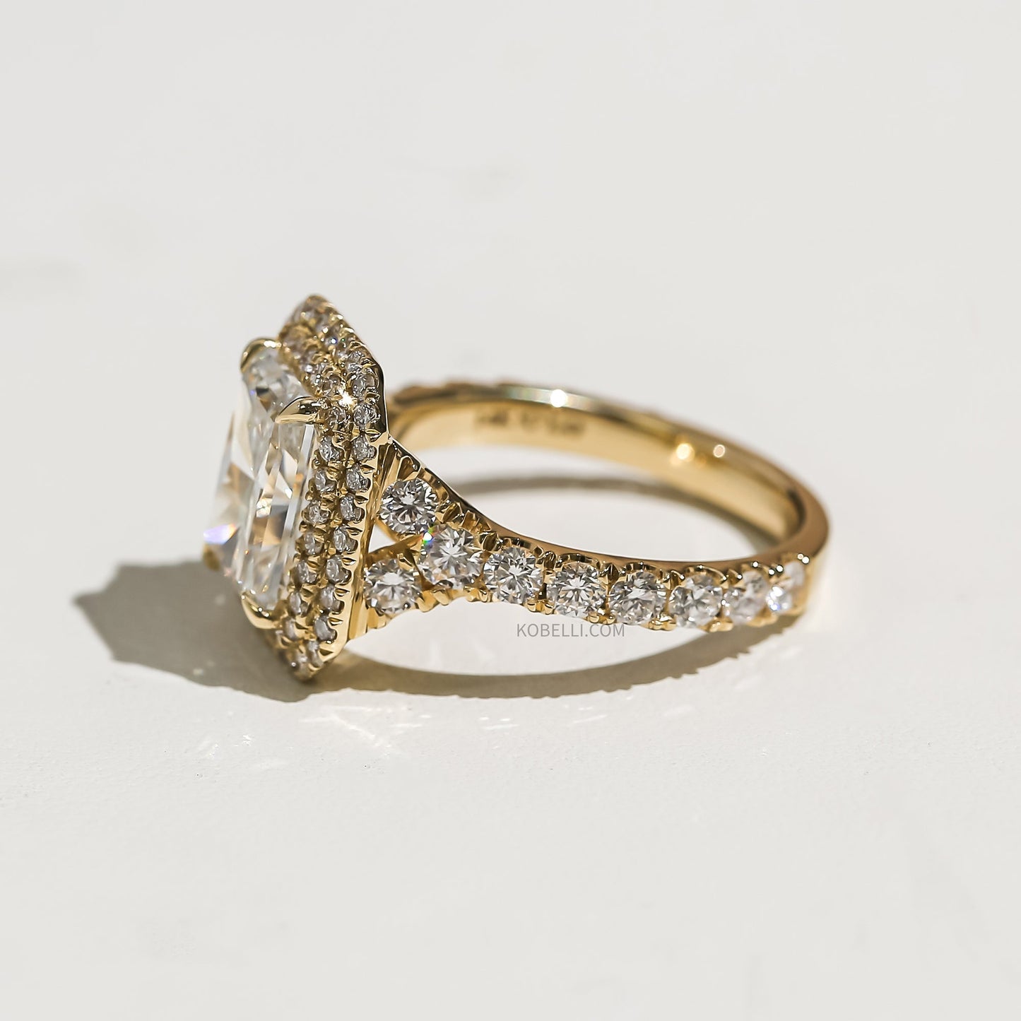 Radiant Cluster OOAK Ring (Kobelli Grown Diamond Option Available)