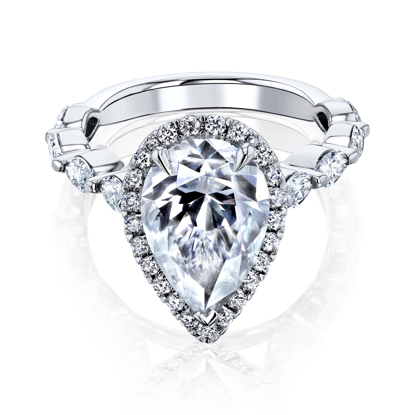 Kobelli The Cristina Pear Moissanite Engagement Ring